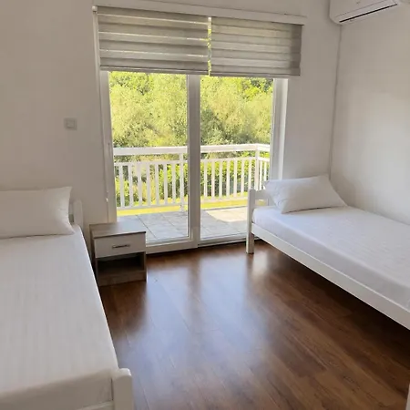 Prestige Deluxe River Luka