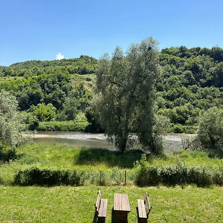 Prestige Deluxe River Villa Luka
